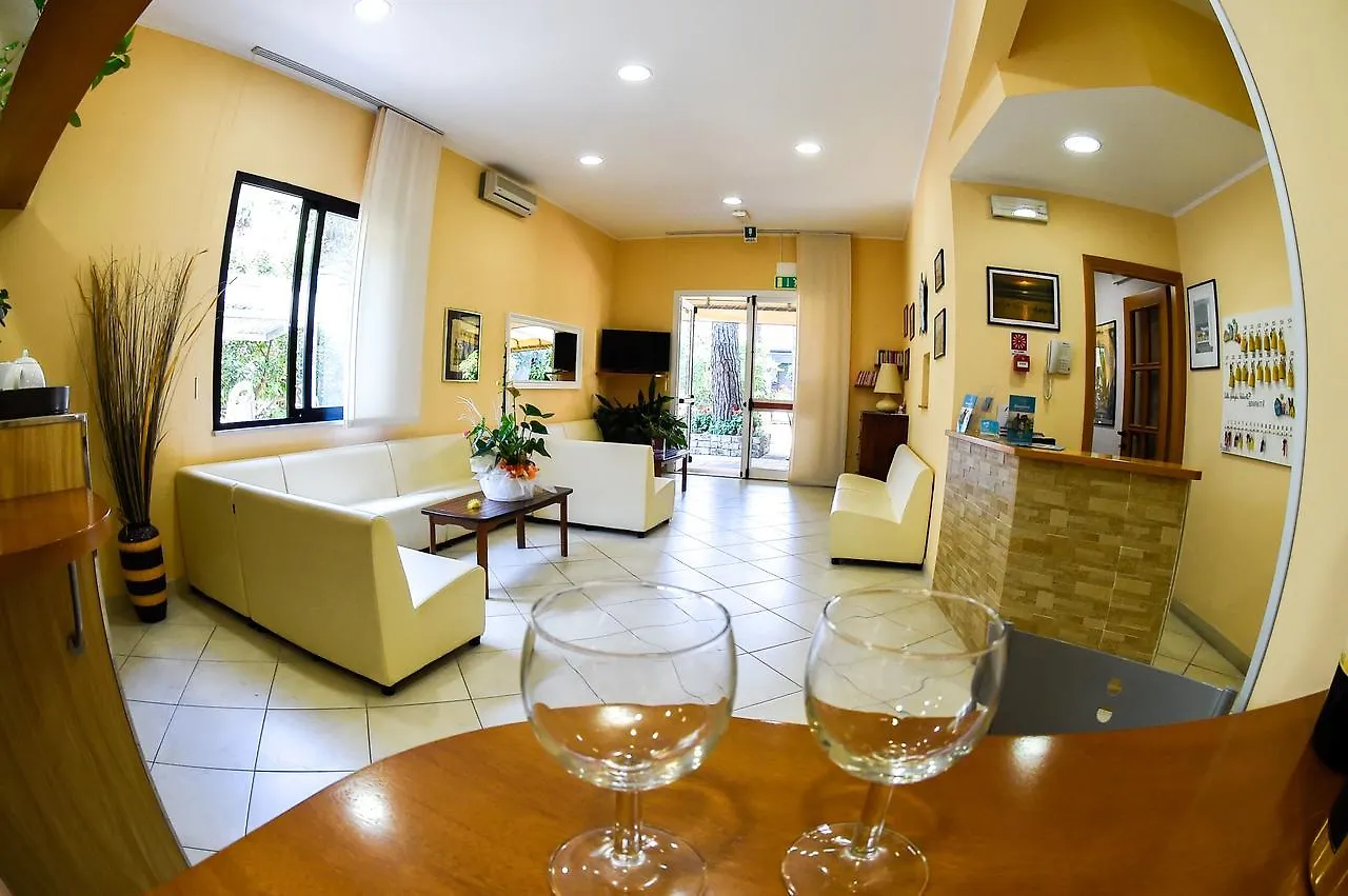 Hotel Riziana تّشيرفييا